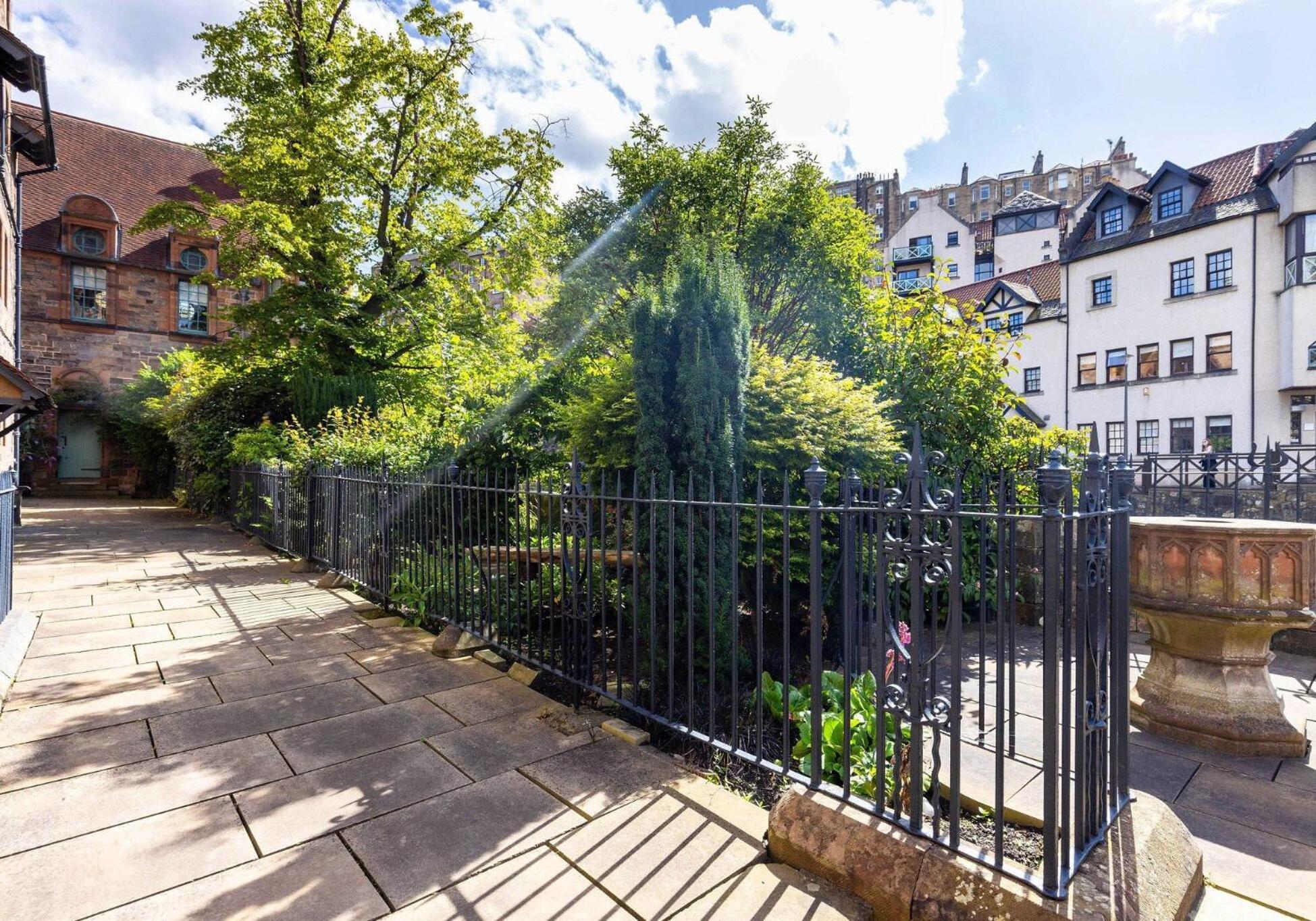 The Well Court Residence Edinburgh Buitenkant foto
